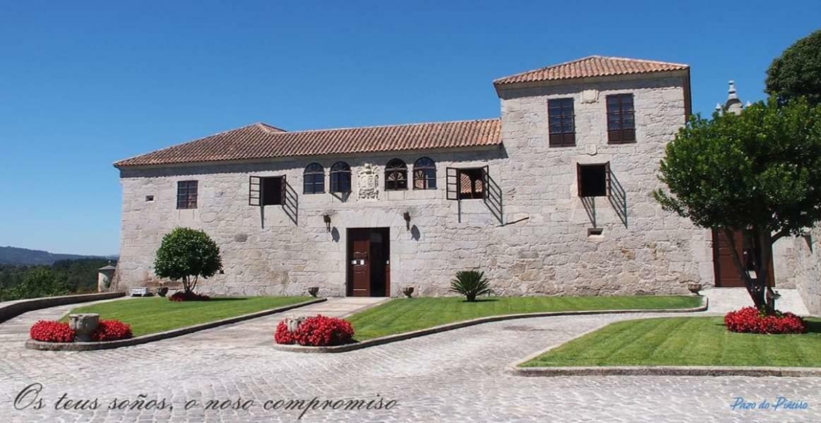 Hotel Pazo Do Pineiro Chantada Exterior foto